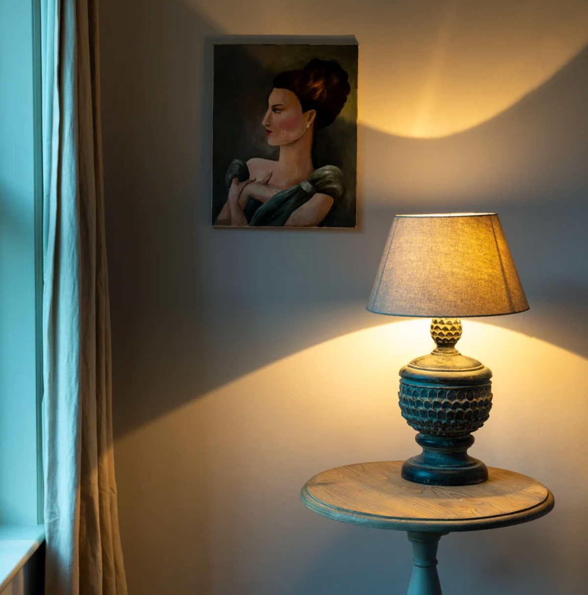 Jasmine Table Lamp
